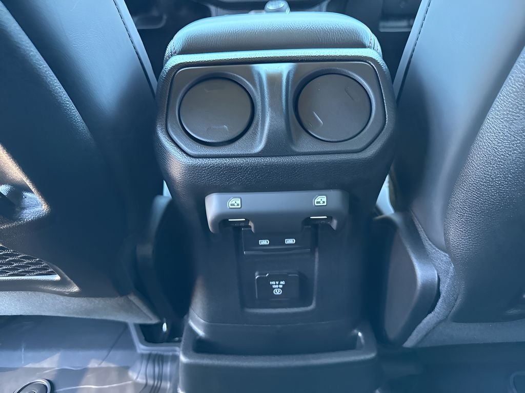 2025 Jeep Wrangler Rubicon X