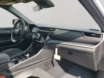 2025 Jeep Grand Cherokee Altitude X AEV