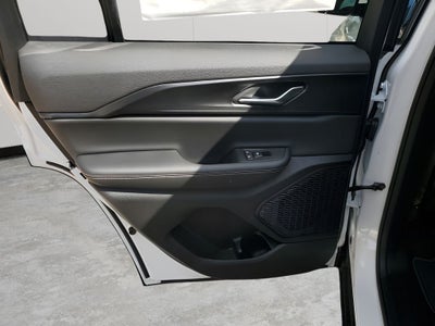 2025 Jeep Grand Cherokee Altitude X AEV
