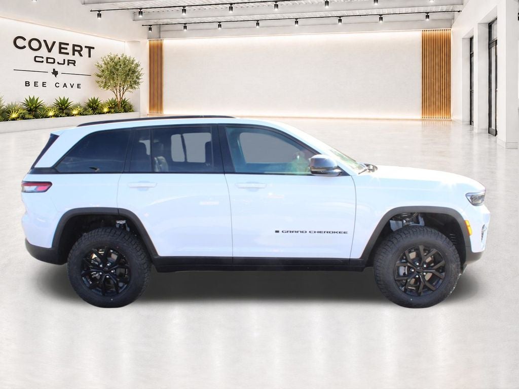 2025 Jeep Grand Cherokee Altitude X AEV