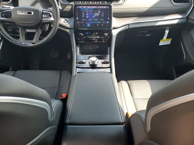 2025 Jeep Grand Cherokee Overland
