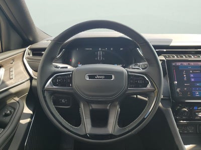 2025 Jeep Grand Cherokee Overland