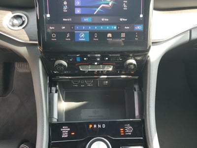 2025 Jeep Grand Cherokee Overland