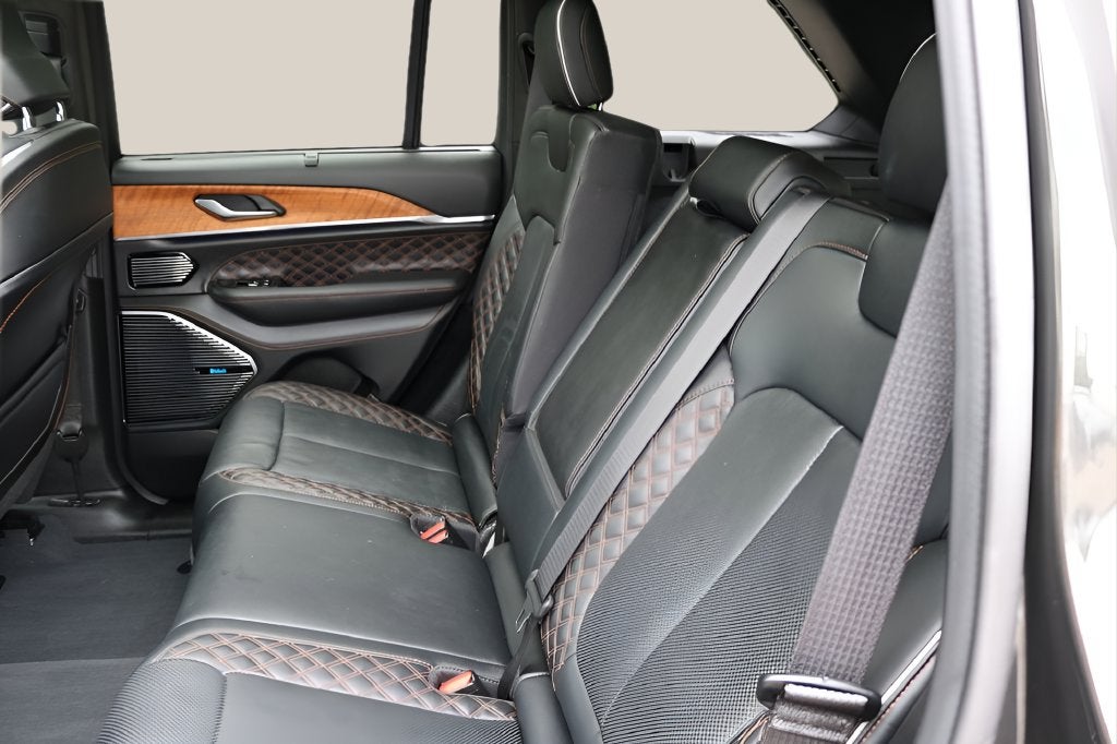 2023 Jeep Grand Cherokee Summit Reserve