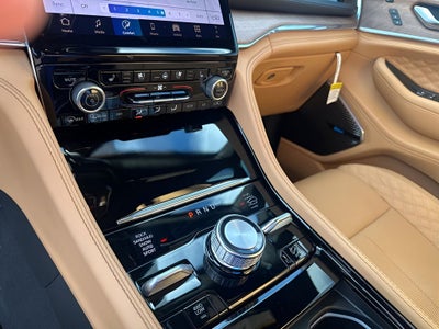 2025 Jeep Grand Cherokee Summit Reserve