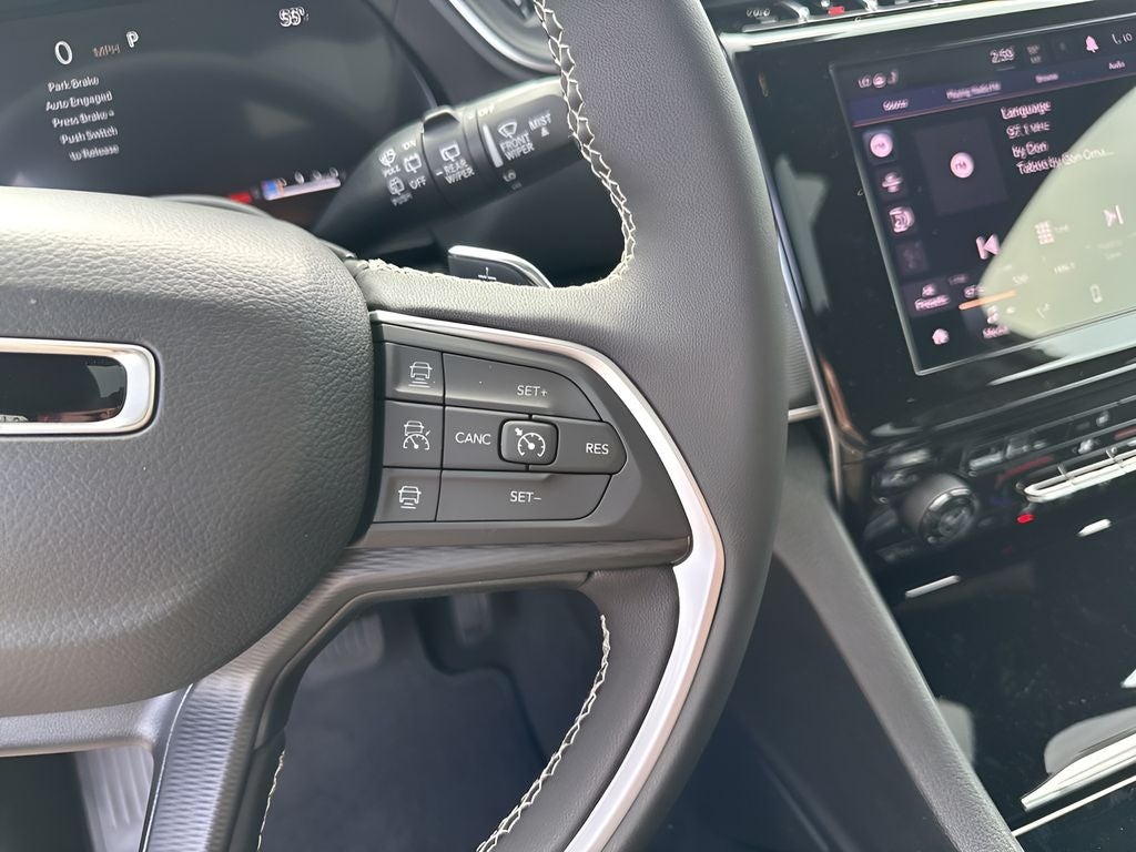2025 Jeep Grand Cherokee L Laredo