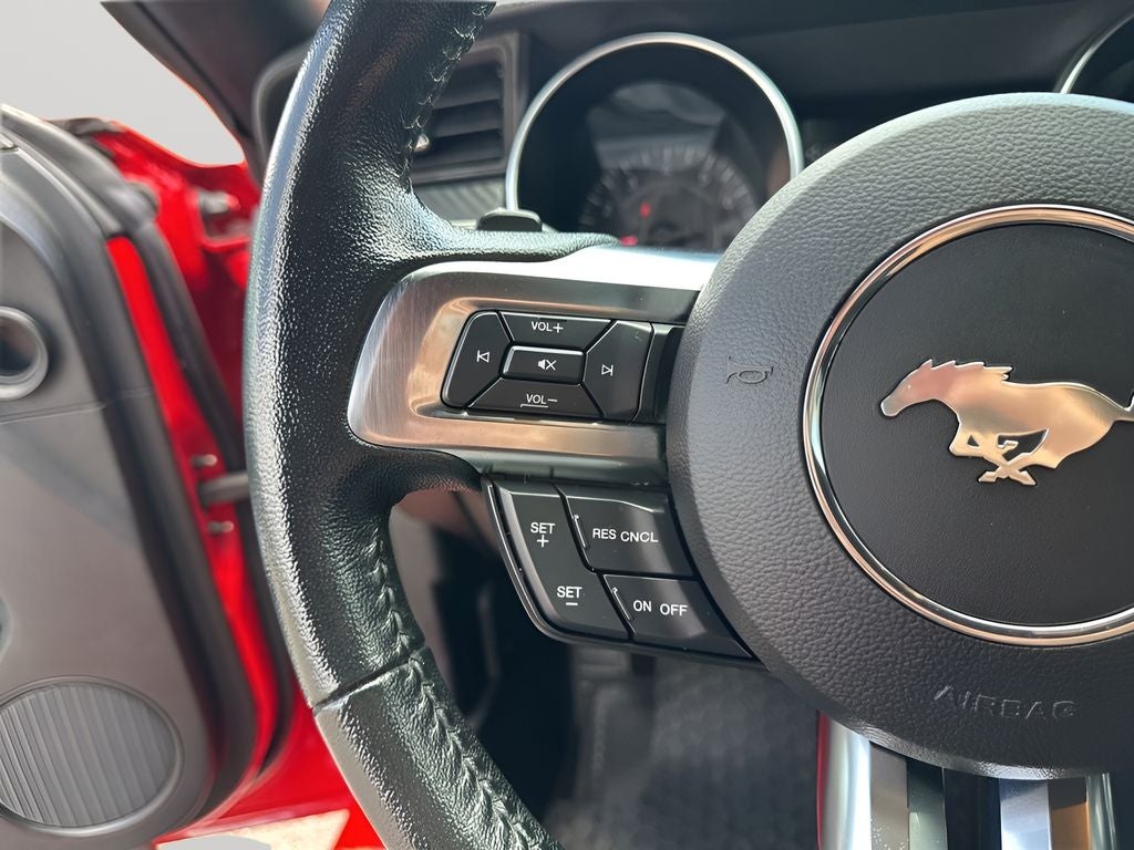 2020 Ford Mustang EcoBoost