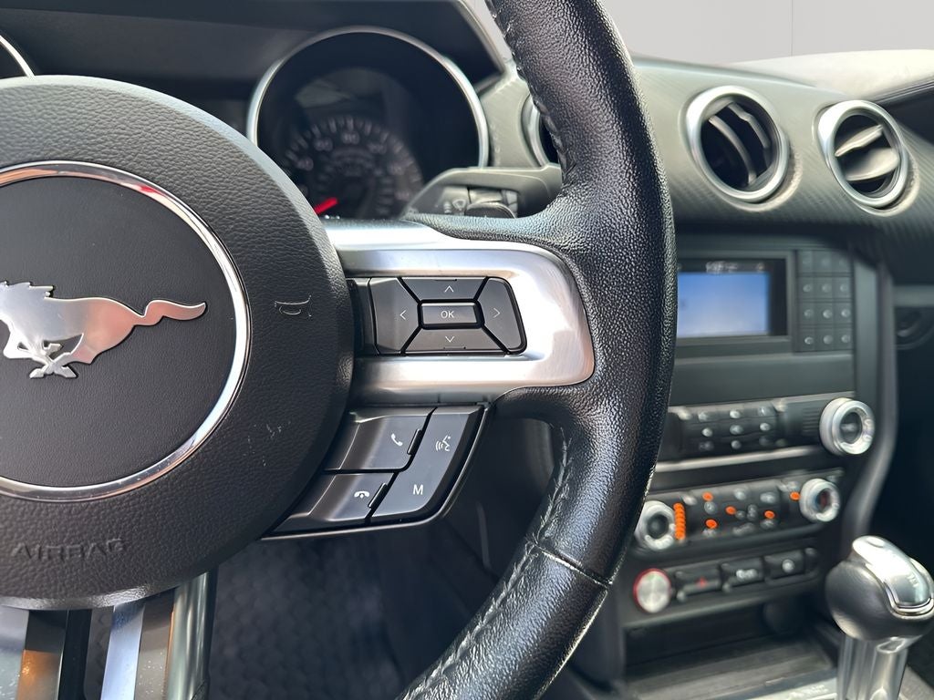 2020 Ford Mustang EcoBoost