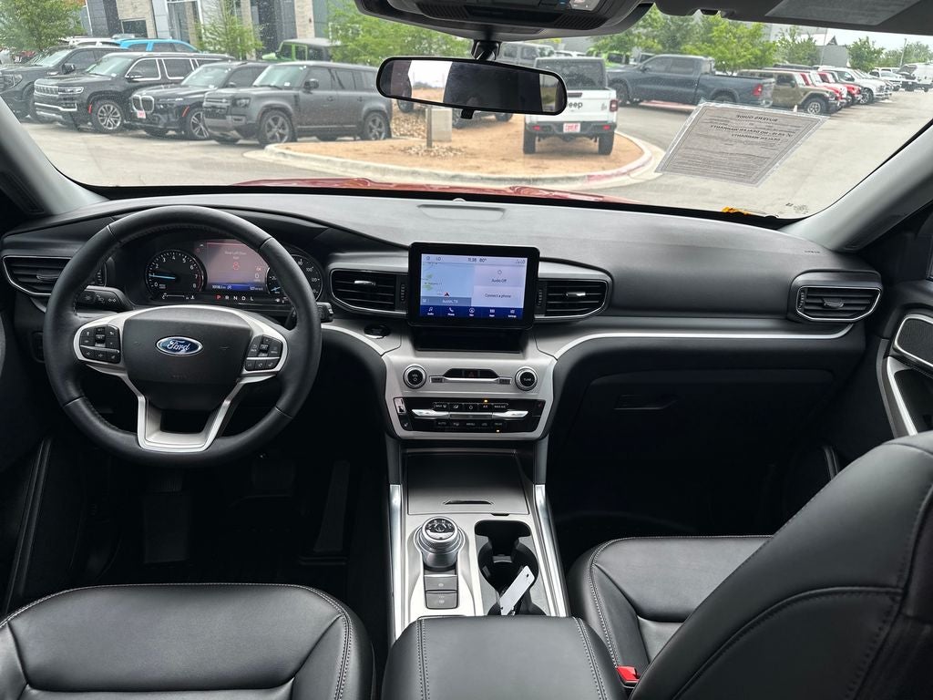 2024 Ford Explorer XLT