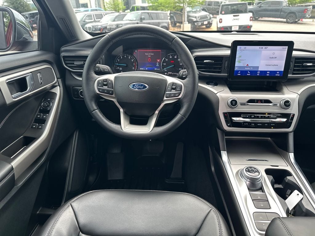 2024 Ford Explorer XLT