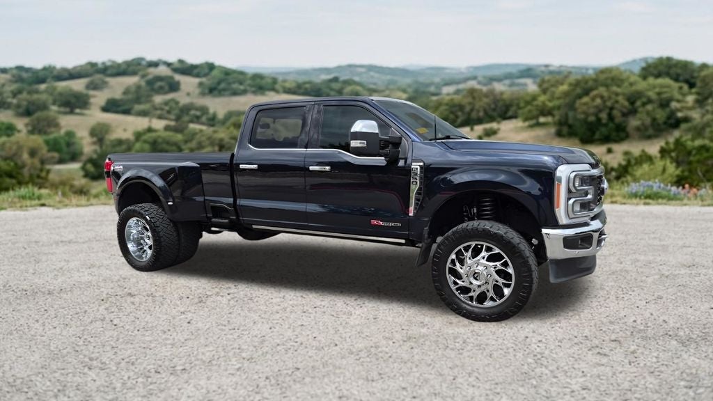 2023 Ford F-350SD King Ranch
