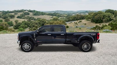 2023 Ford F-350SD King Ranch