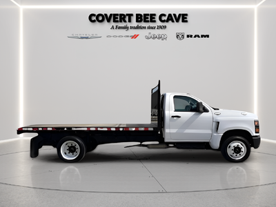 2022 Chevrolet Silverado 6500HD 1WT
