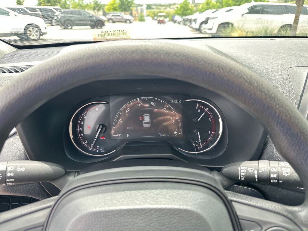 2025 Toyota RAV4 XLE