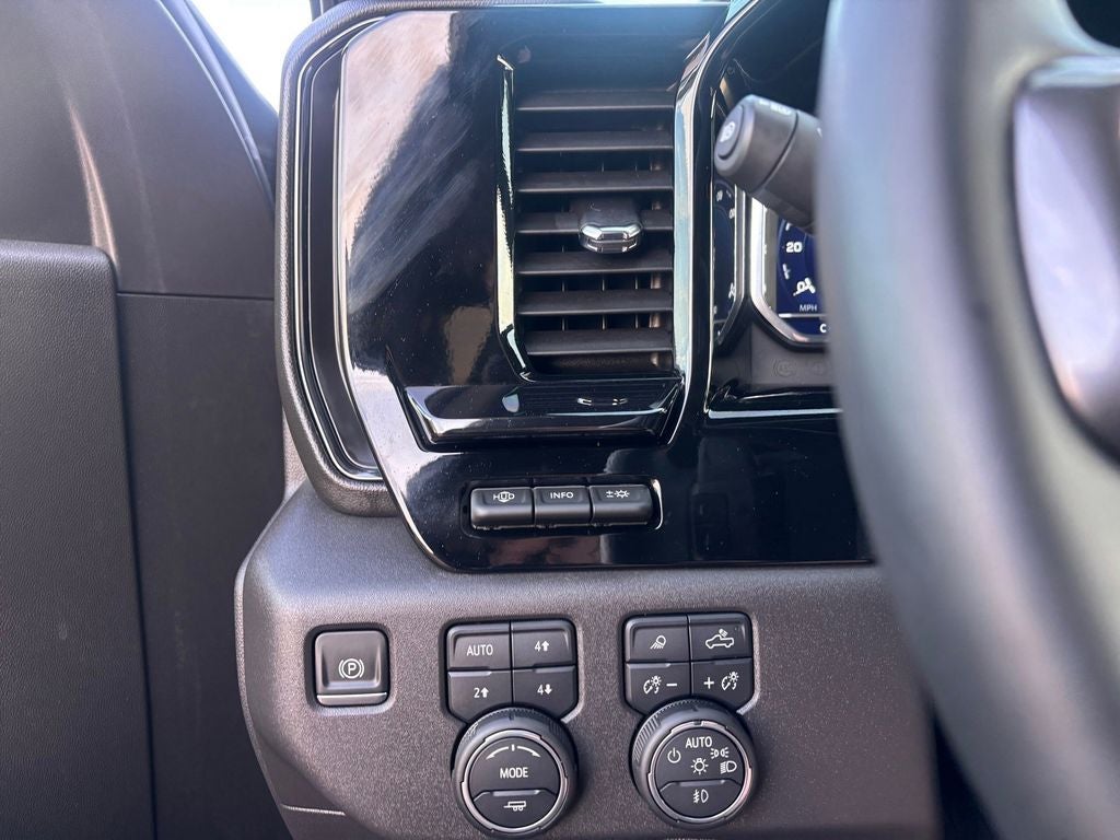 2025 Chevrolet Silverado 1500 ZR2