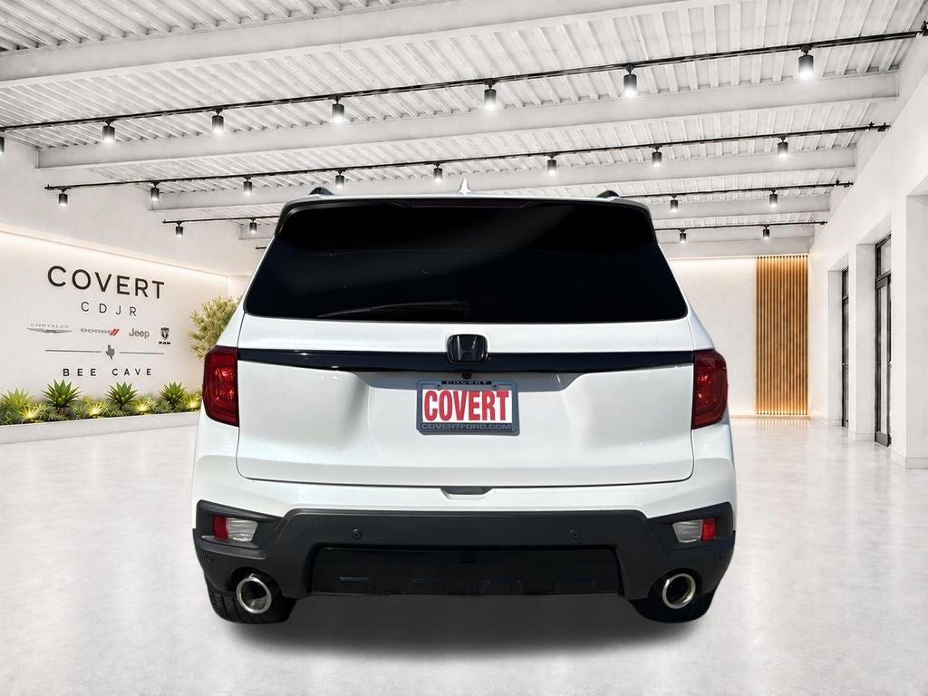 2023 Honda Passport Elite