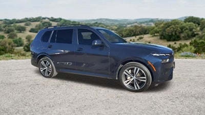 2023 BMW X7 xDrive40i