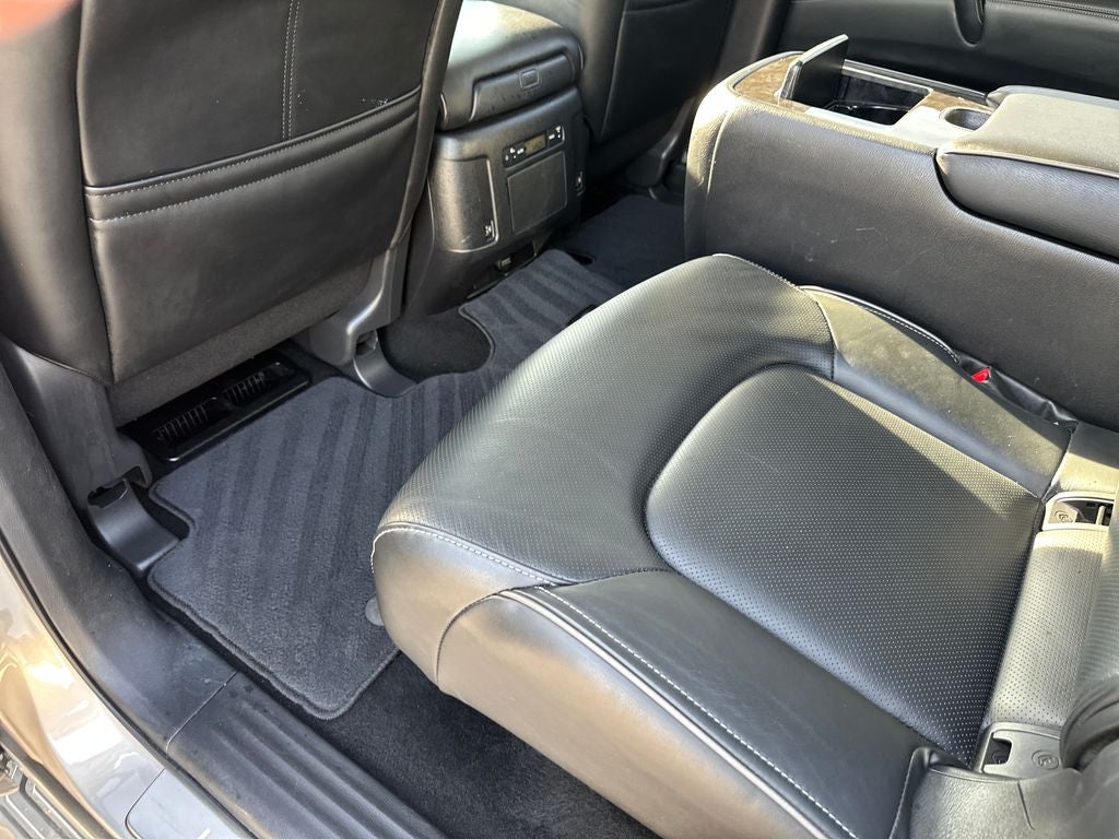 2022 INFINITI QX80 LUXE