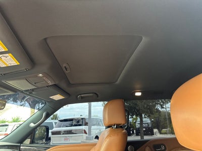 2023 INFINITI QX80 Sensory
