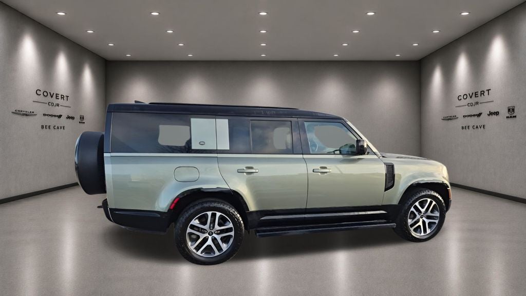 2024 Land Rover Defender 130 X-Dynamic SE