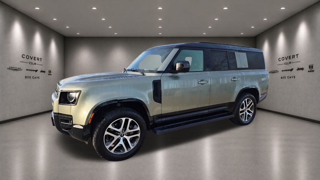 2024 Land Rover Defender 130 X-Dynamic SE