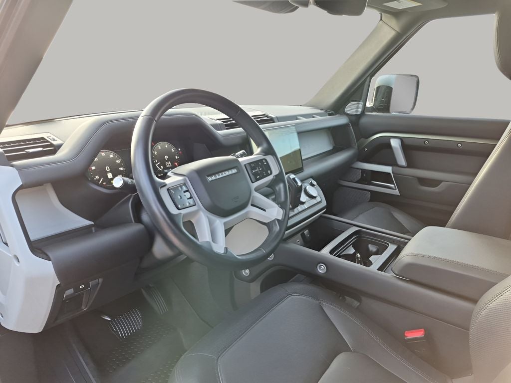 2024 Land Rover Defender 130 X-Dynamic SE