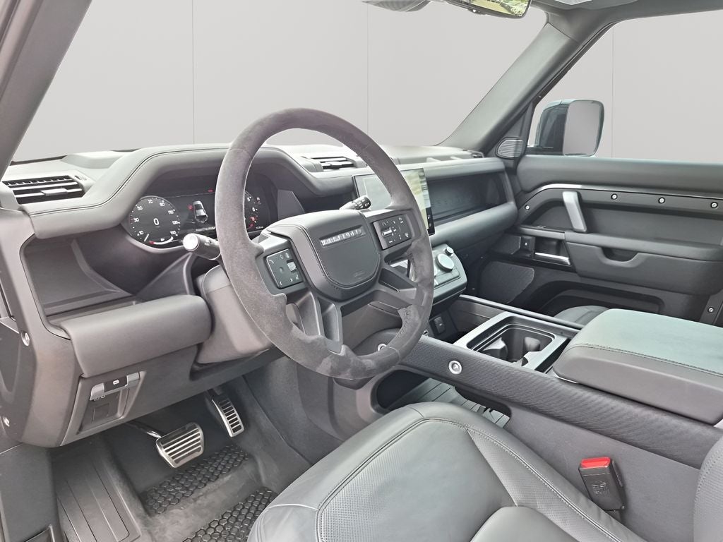 2024 Land Rover Defender 110 Carpathian Edition