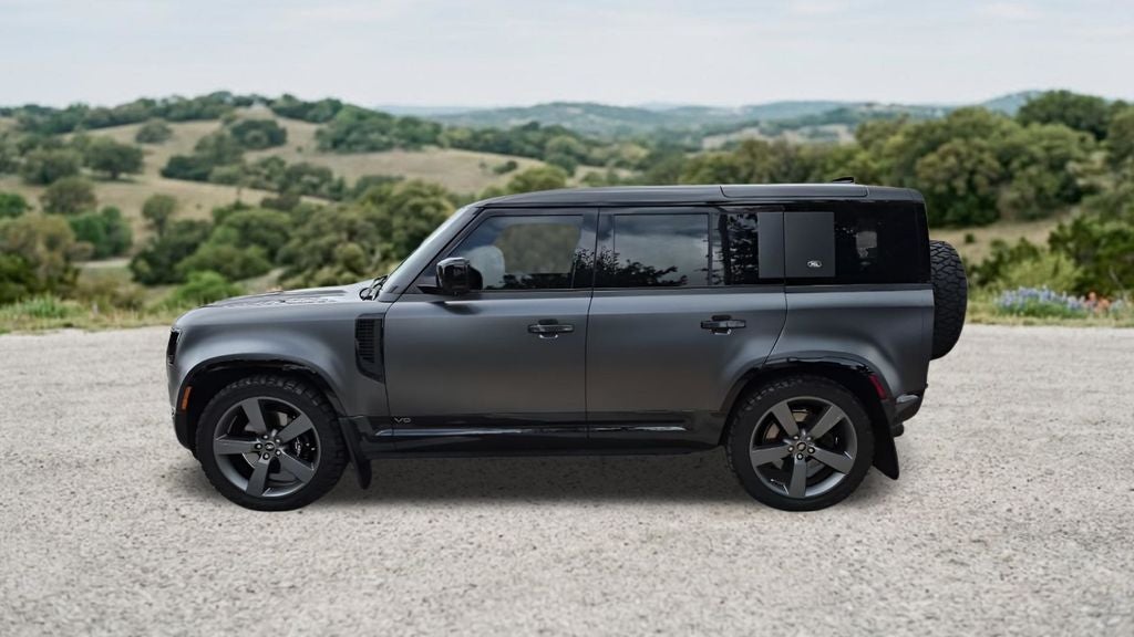 2024 Land Rover Defender 110 Carpathian Edition