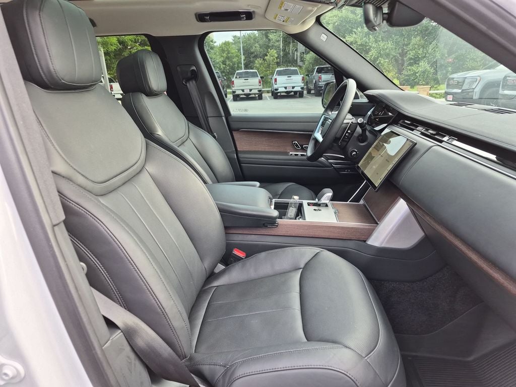 2024 Land Rover Range Rover SE LWB