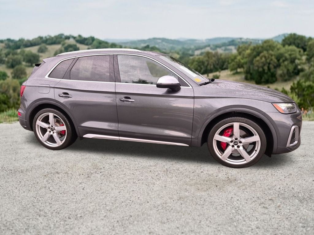 2022 Audi SQ5 Premium Plus quattro