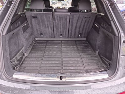2022 Audi SQ5 Premium Plus quattro