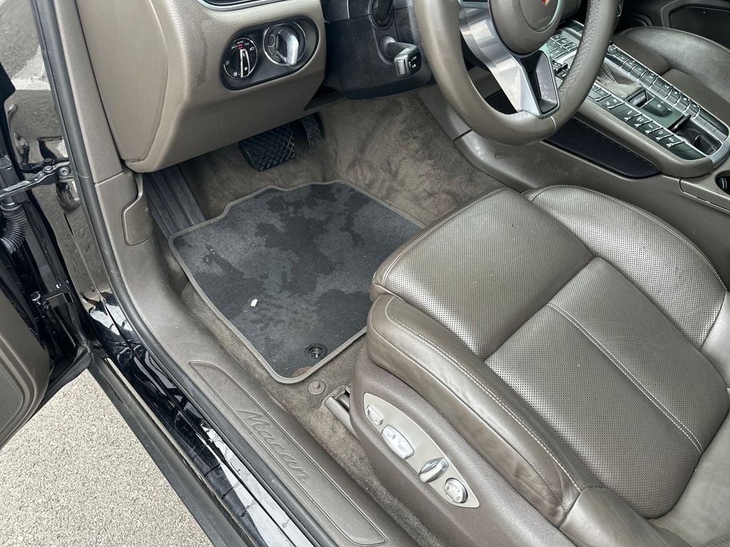 2018 Porsche Macan Base