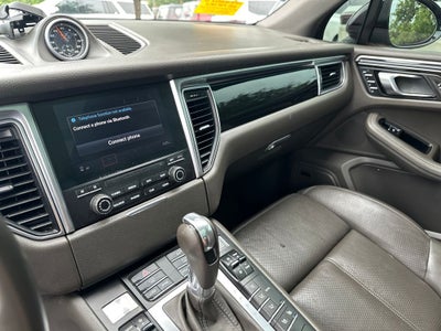 2018 Porsche Macan Base