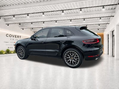 2018 Porsche Macan Base