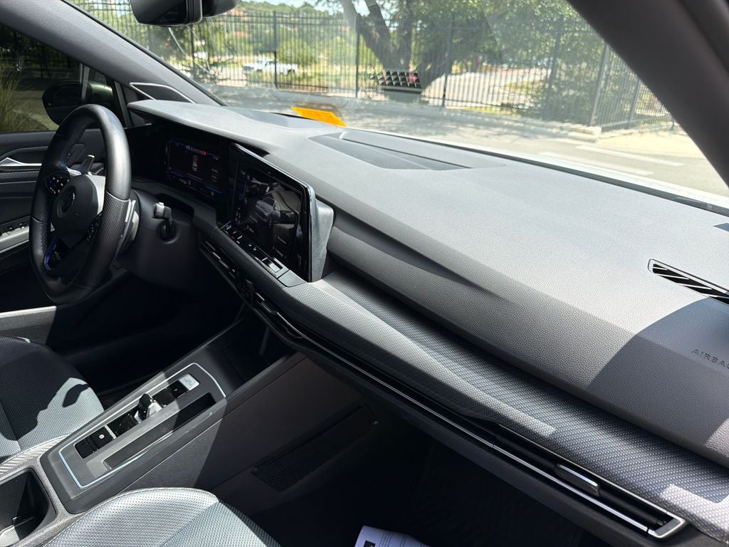 2022 Volkswagen Golf R 2.0T