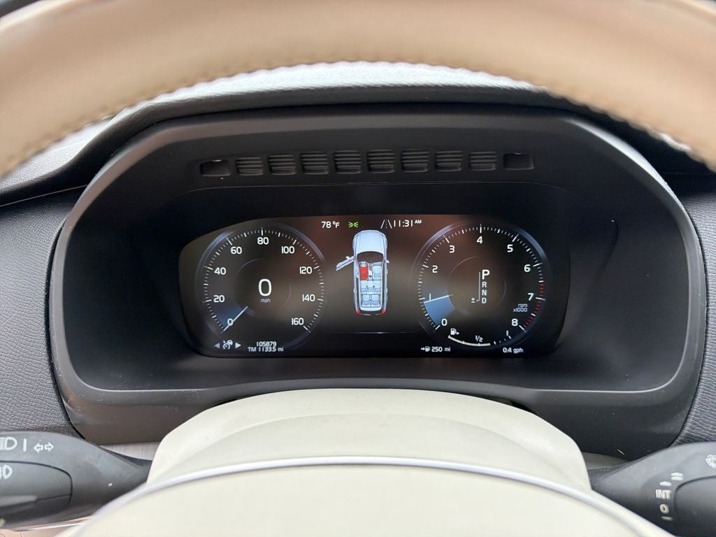 2022 Volvo XC90 T5 Momentum