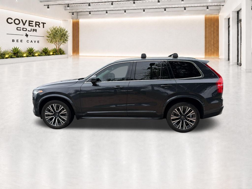 2022 Volvo XC90 T5 Momentum