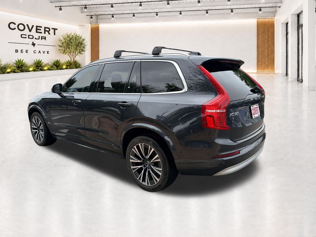 2022 Volvo XC90 T5 Momentum
