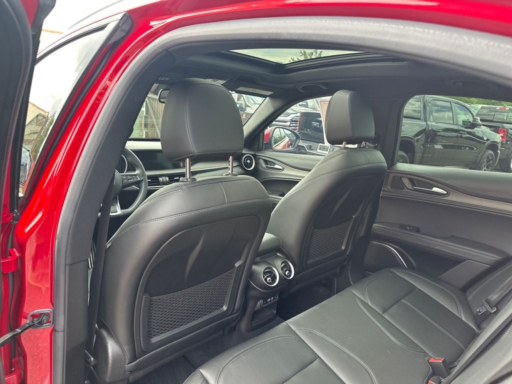 2023 Alfa Romeo Stelvio Ti