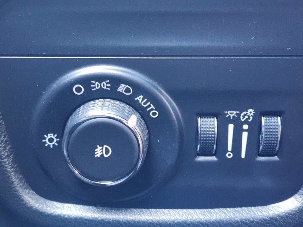 2023 Jeep Grand Cherokee L Limited 4x2