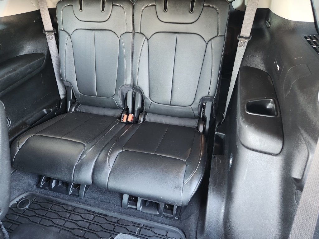2023 Jeep Grand Cherokee L Limited 4x2