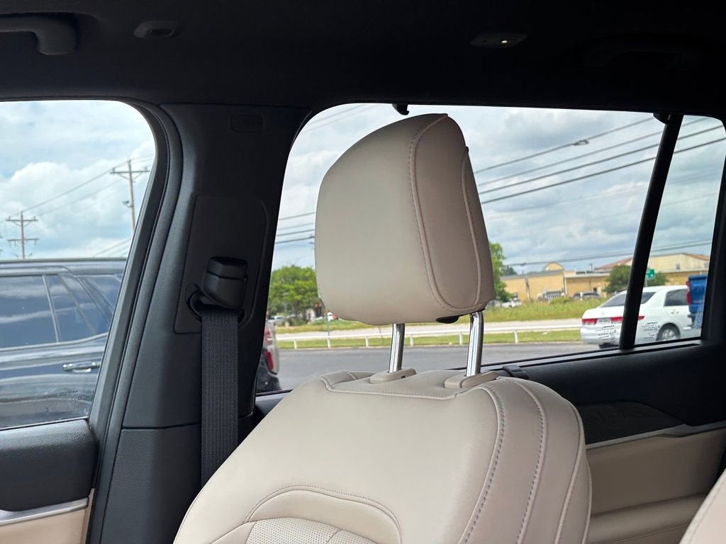2025 Jeep Grand Cherokee L Limited 4x4