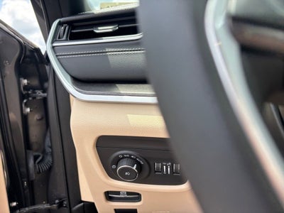 2025 Jeep Grand Cherokee L Limited 4x4
