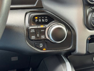2022 RAM 1500 Lone Star Crew Cab 4x4 5'7" Box