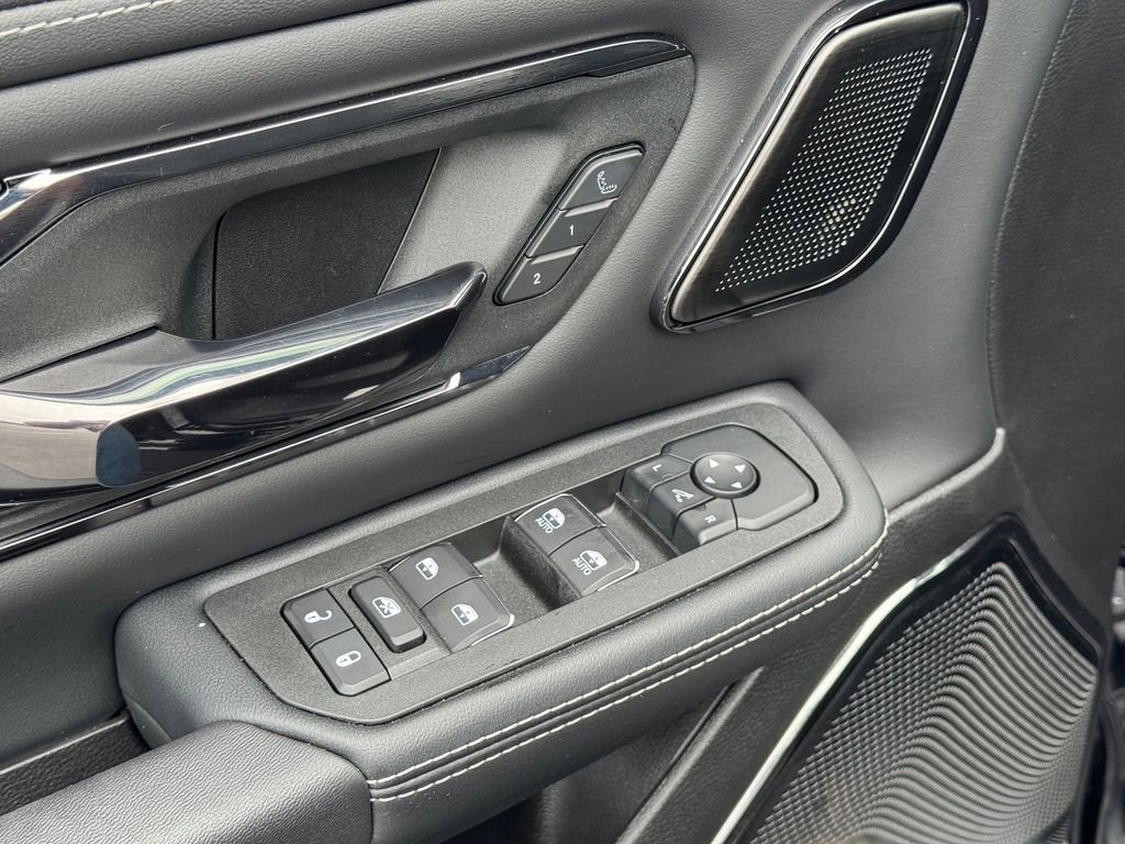 2026 RAM 1500 Limited Crew Cab 4x4 5'7" Box