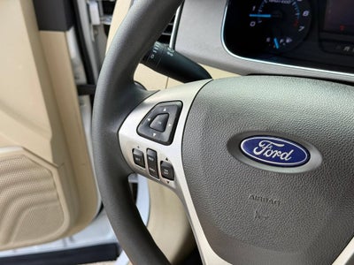 2016 Ford Taurus SE