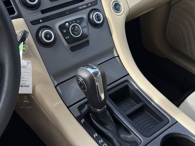 2016 Ford Taurus SE