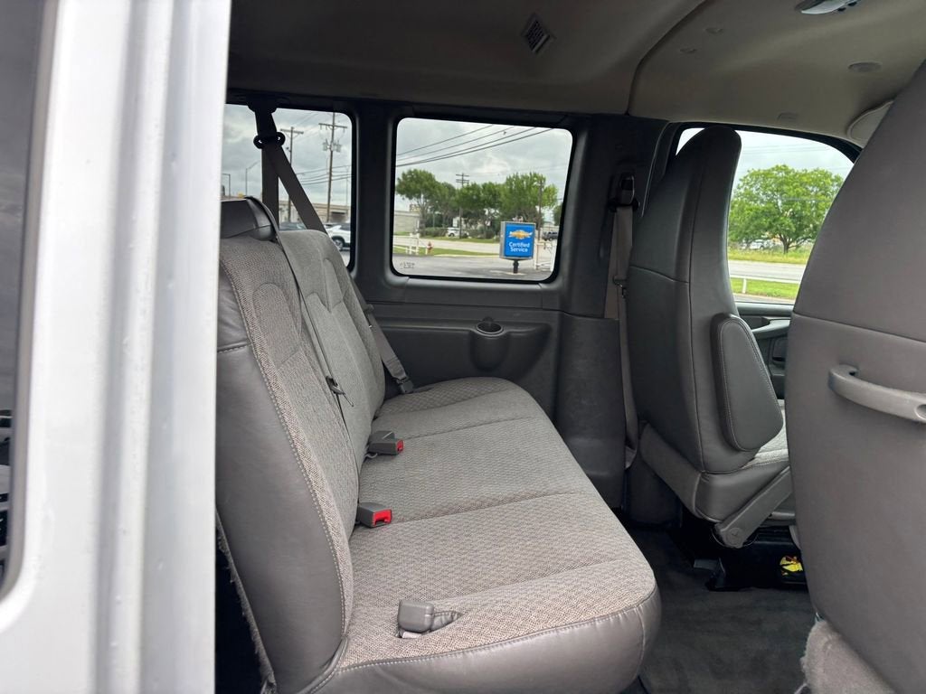 2015 Chevrolet Express Passenger 3500 LT