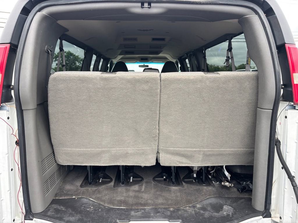2015 Chevrolet Express Passenger 3500 LT