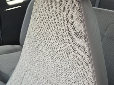 2025 Chevrolet Express Passenger 1LS